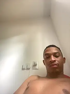 Vinnyciuz1 online show from October 2025 04:09:01 PM