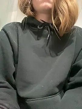 pleasedontpressaredburton online show from February 2026 12:22:02 AM