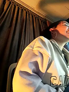 Mia lopez 1 online show from April 2026 12:10:01 AM