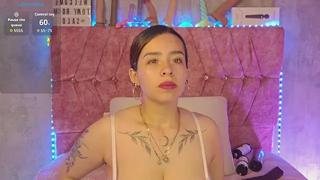 Snapshot of Mia_lopez_1 chatting on June 2026 08:12:02 AM Mia lopez 1 online show from June 2026 08:12:02 AM