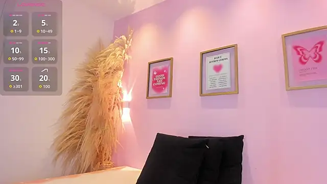 TracyDavis  online show from October 2025 01:12:02 PM