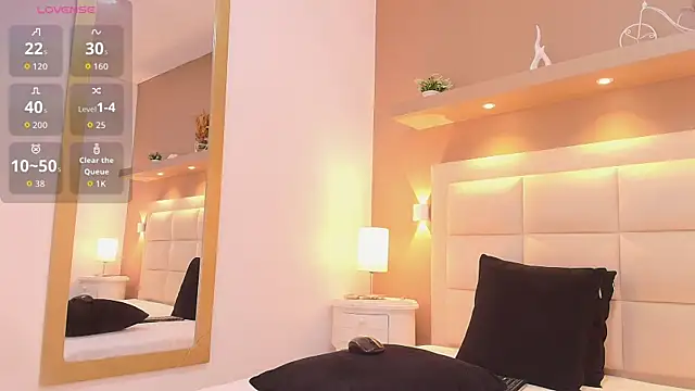 TracyDavis  online show from November 2025 03:18:02 AM