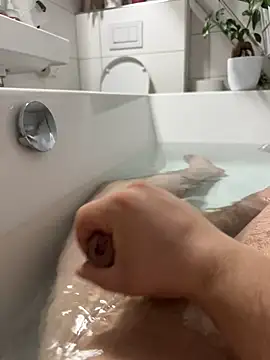 DomnHuan online show from October 2025 06:40:02 PM