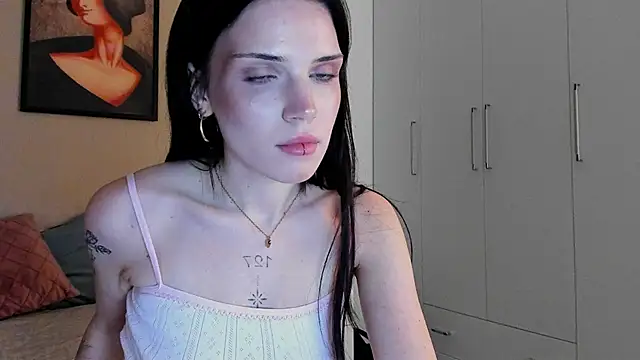 LuminaryLuxe online show from October 2025 01:32:01 PM
