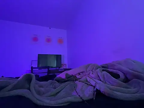 Princessivy56 online show from March 2026 10:48:01 PM