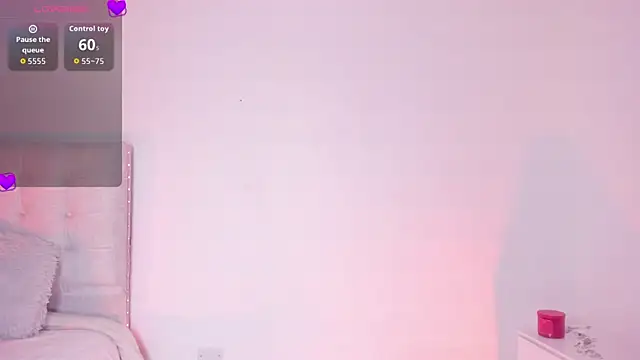 Snapshot of clover_tter_ chatting on October 2025 03:45:02 AM clover tter online show from October 2025 03:45:02 AM