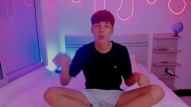 luccas ferreira online show from December 2025 07:34:02 PM