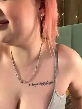 KellyMoors online show from November 2025 10:16:02 AM