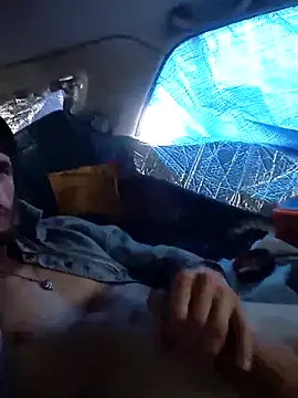 LetMeLiqU online show from November 2025 08:46:02 PM