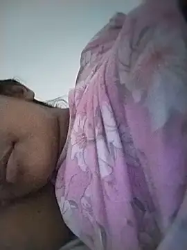 Snapshot of hottywife-03 chatting on June 2026 12:00:02 PM hottywife-03 online show from June 2026 12:00:02 PM