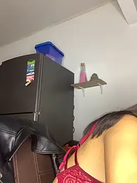 Alana Martinez  online show from April 2026 12:49:02 AM