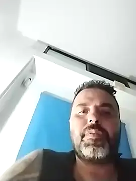 SupposedRedash online show from October 2025 05:16:01 AM