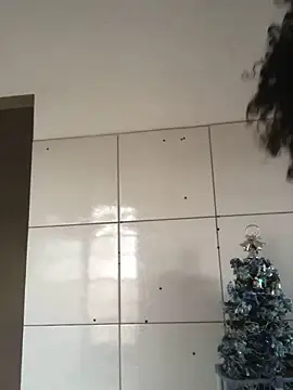 Lorennapires online show from January 2026 06:22:02 PM