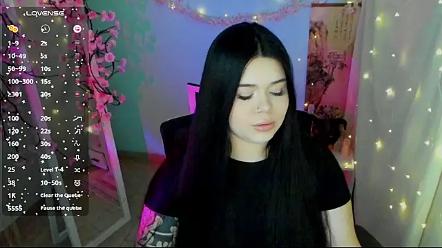 Mona Esty online show from July 2026 06:17:02 AM
