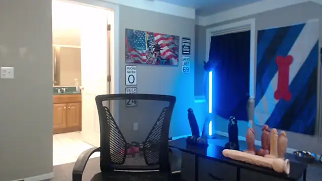 Michigan9000 online show from April 2026 01:47:02 AM