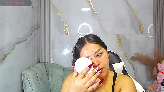 Snapshot of Dayan_v_ chatting on January 2026 01:36:01 PM Dayan v online show from January 2026 01:36:01 PM