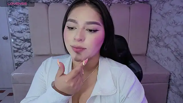 Snapshot of Dayan_v_ chatting on January 2026 07:50:02 PM Dayan v online show from January 2026 07:50:02 PM