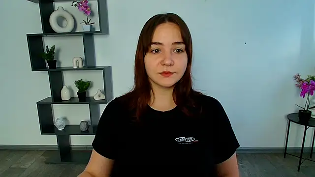 OliviaMontgommery online show from November 2025 06:18:02 AM