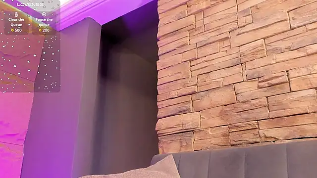 naomi hill1 online show from November 2025 02:12:02 AM