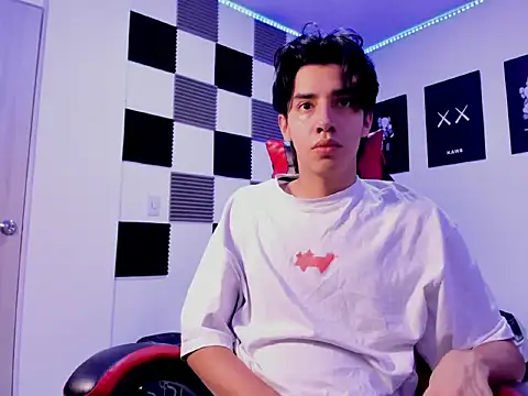 jeycobb online show from October 2025 11:54:01 AM