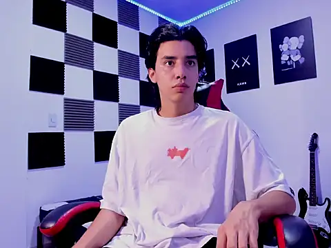 jeycobb online show from December 2025 03:52:02 PM