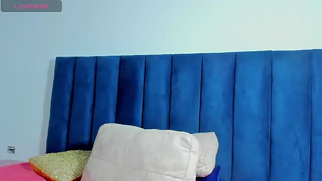 Ahilyn online show from November 2025 06:50:02 PM