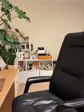 latava online show from October 2025 03:30:02 PM