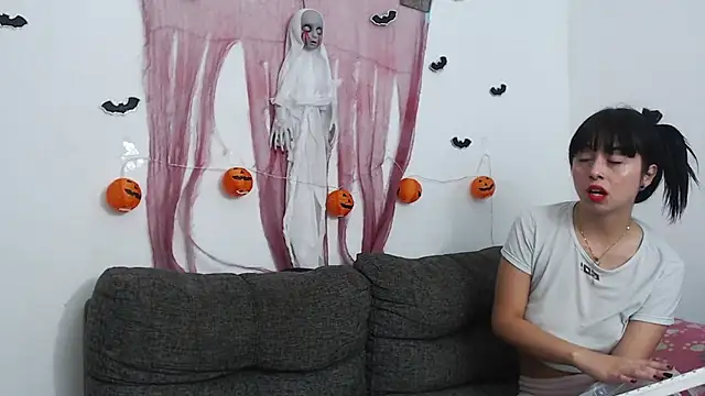 sombralovers online show from October 2025 02:54:01 PM