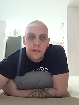 Kobradera1984 online show from February 2026 08:51:01 PM