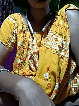 Hotty-romi3 online show from October 2025 04:38:02 PM