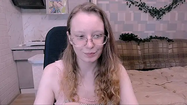 Meowewew online show from October 2025 12:04:02 PM