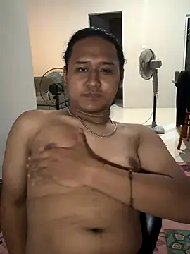 Snapshot of latexidn chatting on November 2025 03:04:01 PM latexidn online show from November 2025 03:04:01 PM