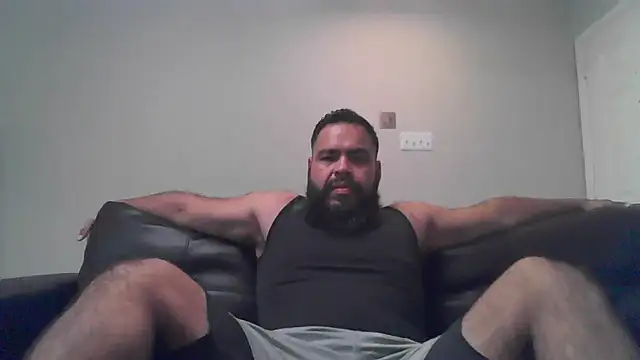Snapshot of BigJohnBear39 chatting on October 2025 05:49:02 AM BigJohnBear39 online show from October 2025 05:49:02 AM