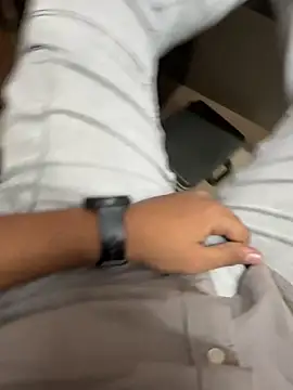 kartik 12098 online show from October 2025 06:44:01 AM