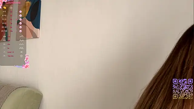 Snapshot of GilySuper chatting on November 2025 08:03:02 AM GilySuper online show from November 2025 08:03:02 AM