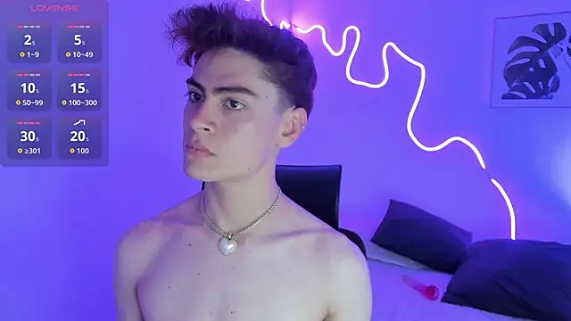 Sam Clark online show from November 2025 10:57:02 PM