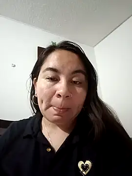 Snapshot of Hatria_Nuu chatting on October 2025 01:36:02 AM Hatria Nuu online show from October 2025 01:36:02 AM