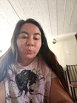 Snapshot of Hatria_Nuu chatting on October 2025 06:13:02 PM Hatria Nuu online show from October 2025 06:13:02 PM