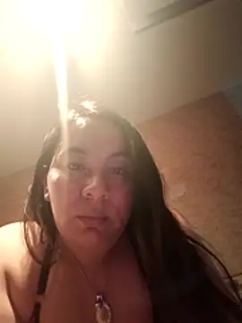 Snapshot of Hatria_Nuu chatting on October 2025 01:17:01 AM Hatria Nuu online show from October 2025 01:17:01 AM