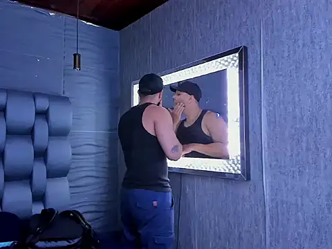 Snapshot of jasonshaw25 chatting on October 2025 11:14:01 PM jasonshaw25 online show from October 2025 11:14:01 PM