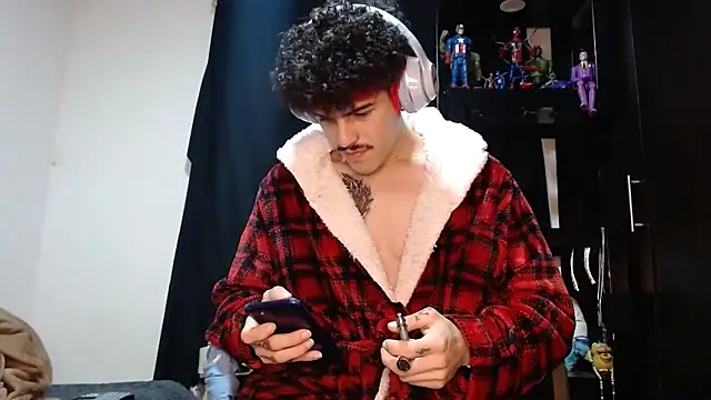 Snapshot of imsammytop chatting on December 2025 11:39:02 AM imsammytop online show from December 2025 11:39:02 AM