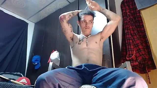 Snapshot of imsammytop chatting on January 2026 12:25:01 AM imsammytop online show from January 2026 12:25:01 AM