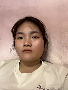 Beautiful-light22 online show from October 2025 05:51:01 AM