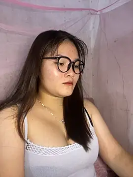 Beautiful-light22 online show from December 2025 01:42:01 PM