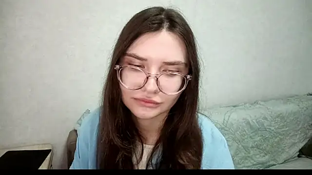 StacyMillerBom online show from October 2025 02:15:01 PM