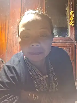 miomio-12 online show from November 2025 12:38:02 PM