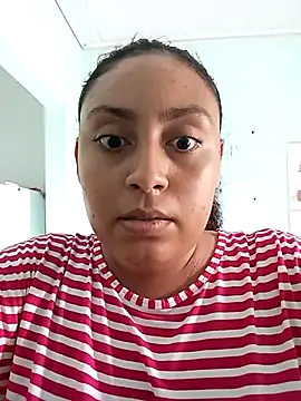 Snapshot of ZS_Oficial chatting on October 2025 05:52:01 PM ZS Oficial online show from October 2025 05:52:01 PM