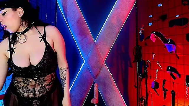 mranii queen bdsm  online show from November 2025 03:05:01 AM