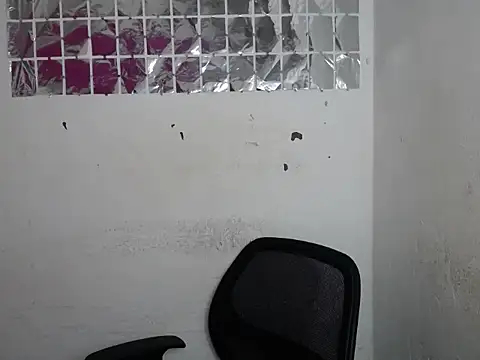 Gaby22d online show from November 2025 02:31:02 AM