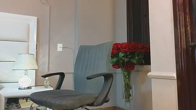 DereckWolf  online show from October 2025 11:20:02 AM